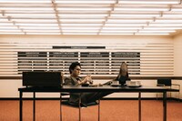 「ゴールドフィンガー 巨大金融詐欺事件」場面写真