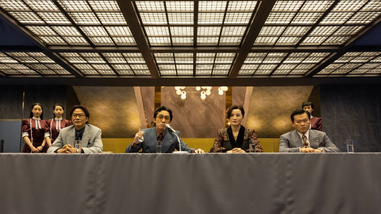 「ゴールドフィンガー 巨大金融詐欺事件」場面写真