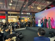 「雨の中の慾情」記者会見の様子