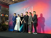 「雨の中の慾情」記者会見の様子