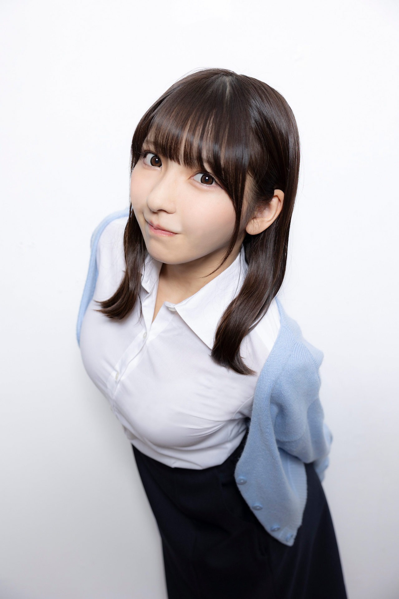 片瀬詩織里を演じる十味