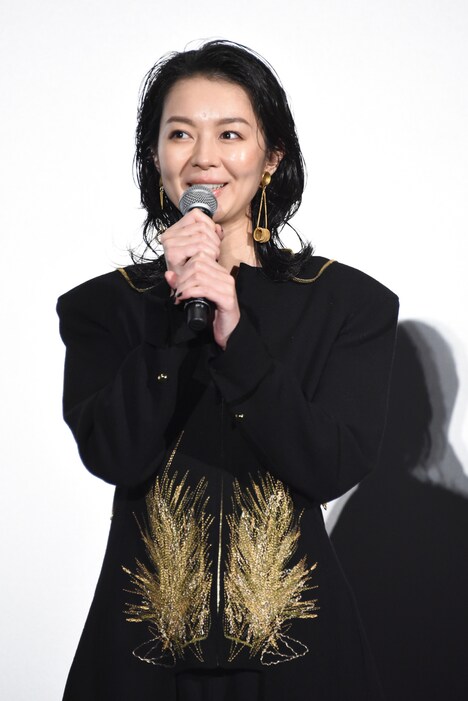 「雨の中の慾情」プレミア上映より、中村映里子