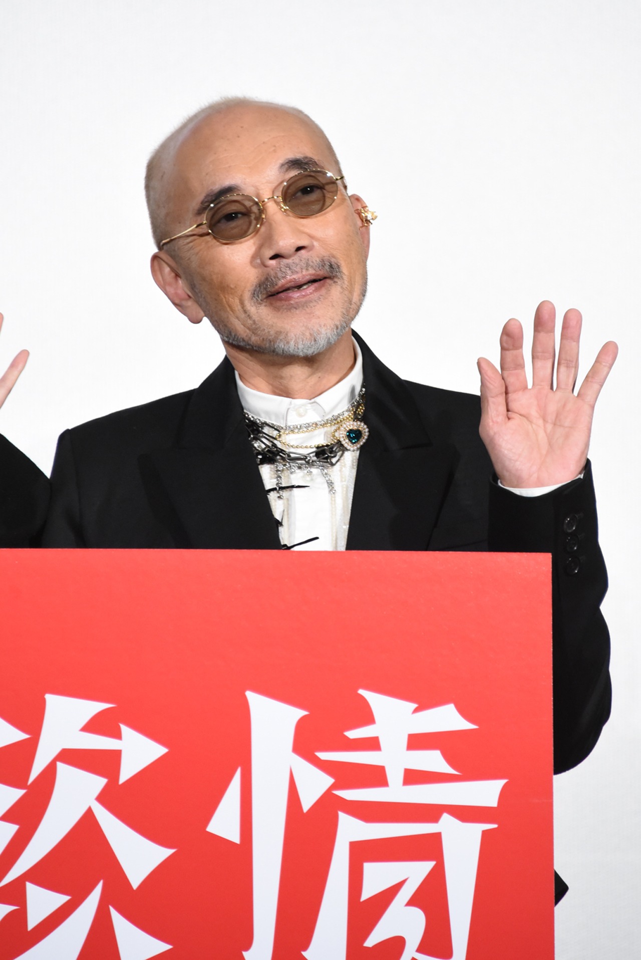 「雨の中の慾情」プレミア上映より、竹中直人