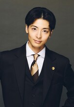 「法廷のドラゴン」で歩田虎太郎を演じる高杉真宙