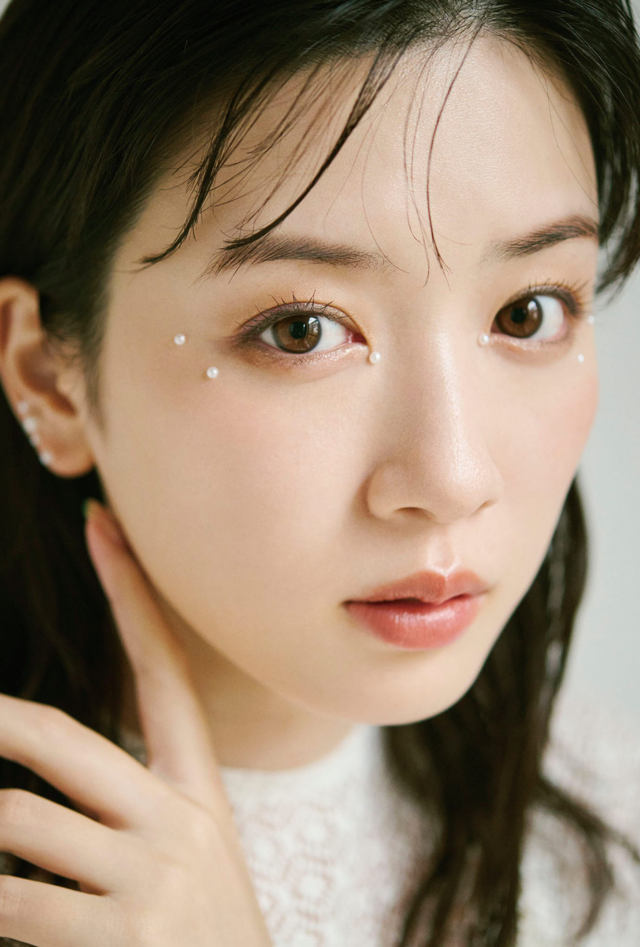 「永野芽郁オフィシャルカレンダー2025」特典のフォトカード（楽天ブックス）