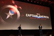 「ディズニー・コンテンツ・ショーケース2024」で、「キャプテン・アメリカ：ブレイブ・ニュー・ワールド」を紹介する様子