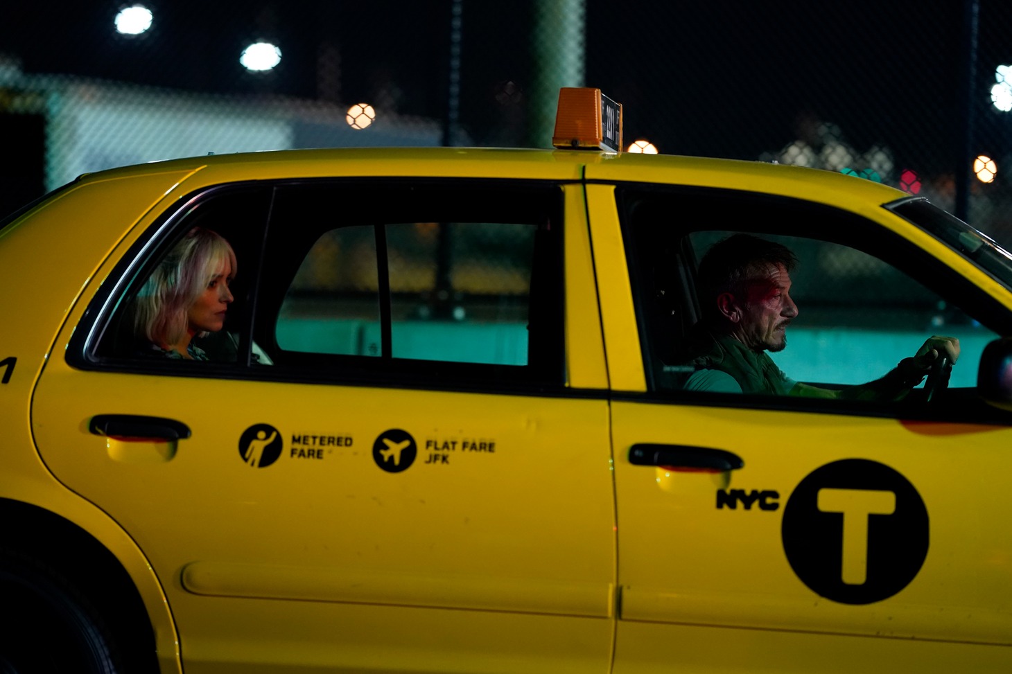 「ドライブ・イン・マンハッタン」場面写真