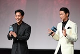 左から柳楽優弥、笠松将