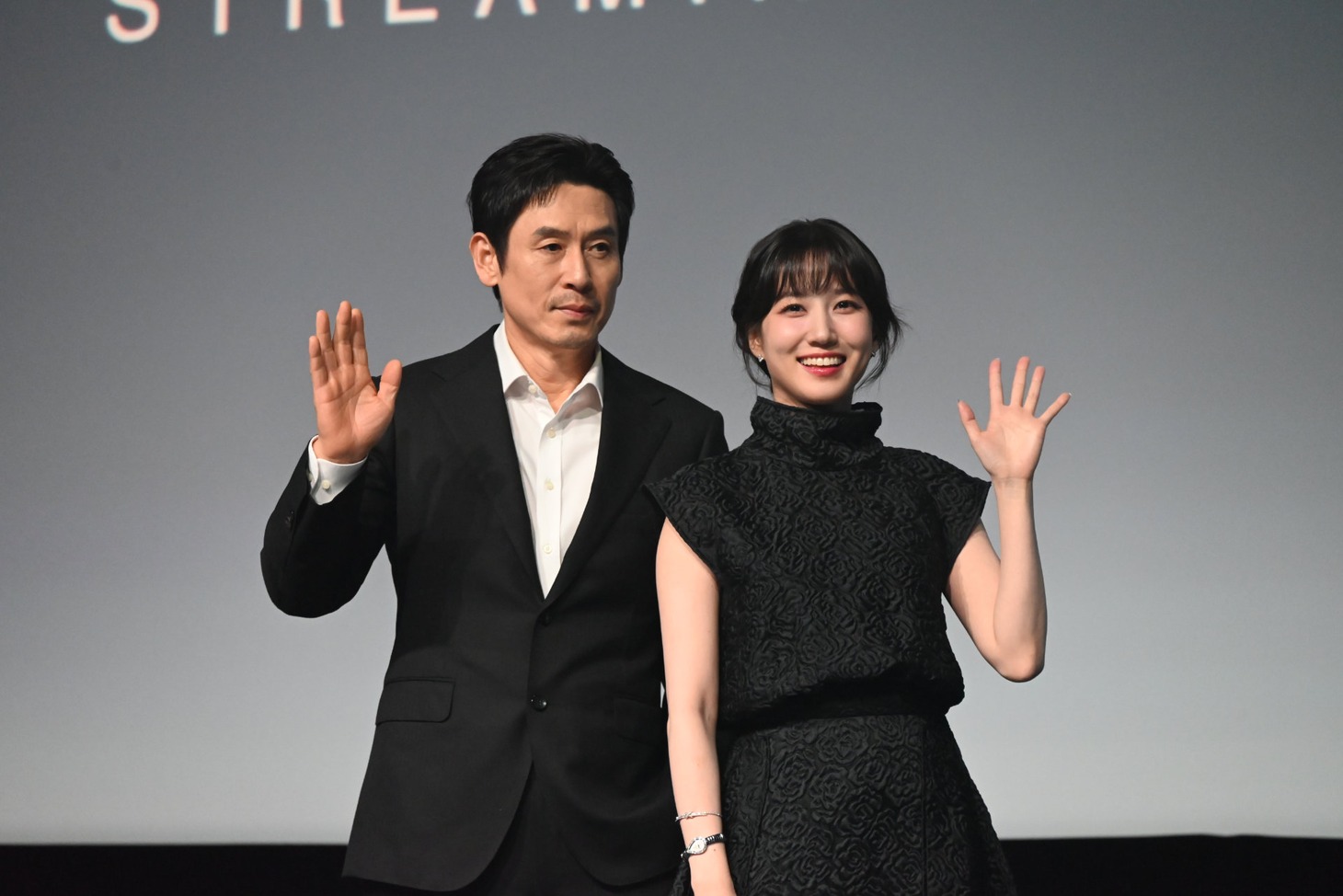 左からソル・ギョング、パク・ウンビン