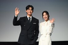 左からキム・スヒョン、チョ・ボア