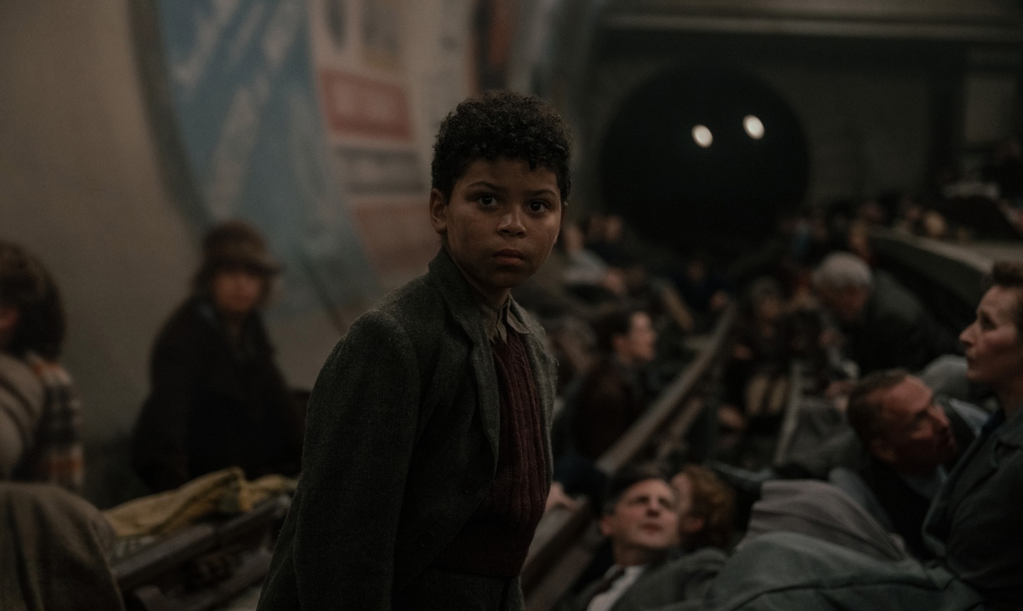 Apple Original Films「ブリッツ ロンドン大空襲」場面写真