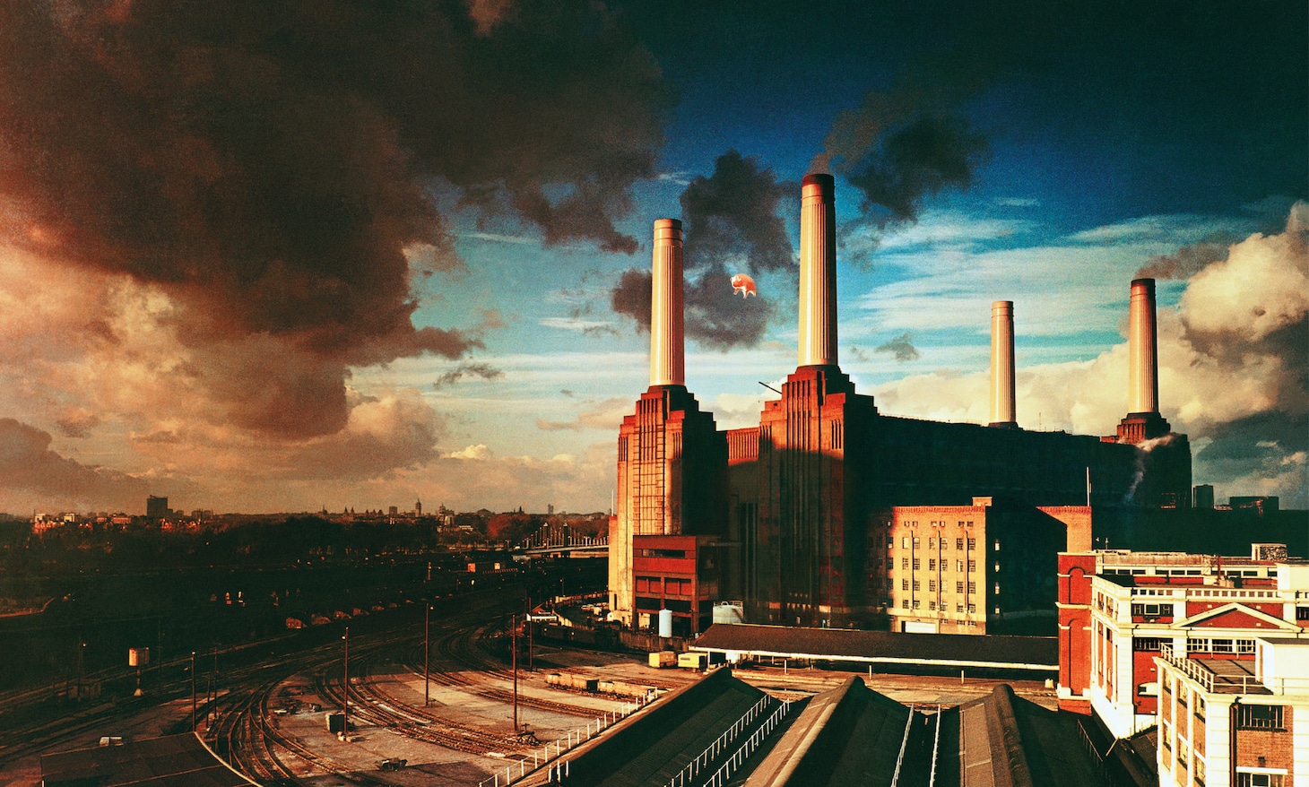 ピンク・フロイド「アニマルズ」ジャケット (c)Pink Floyd