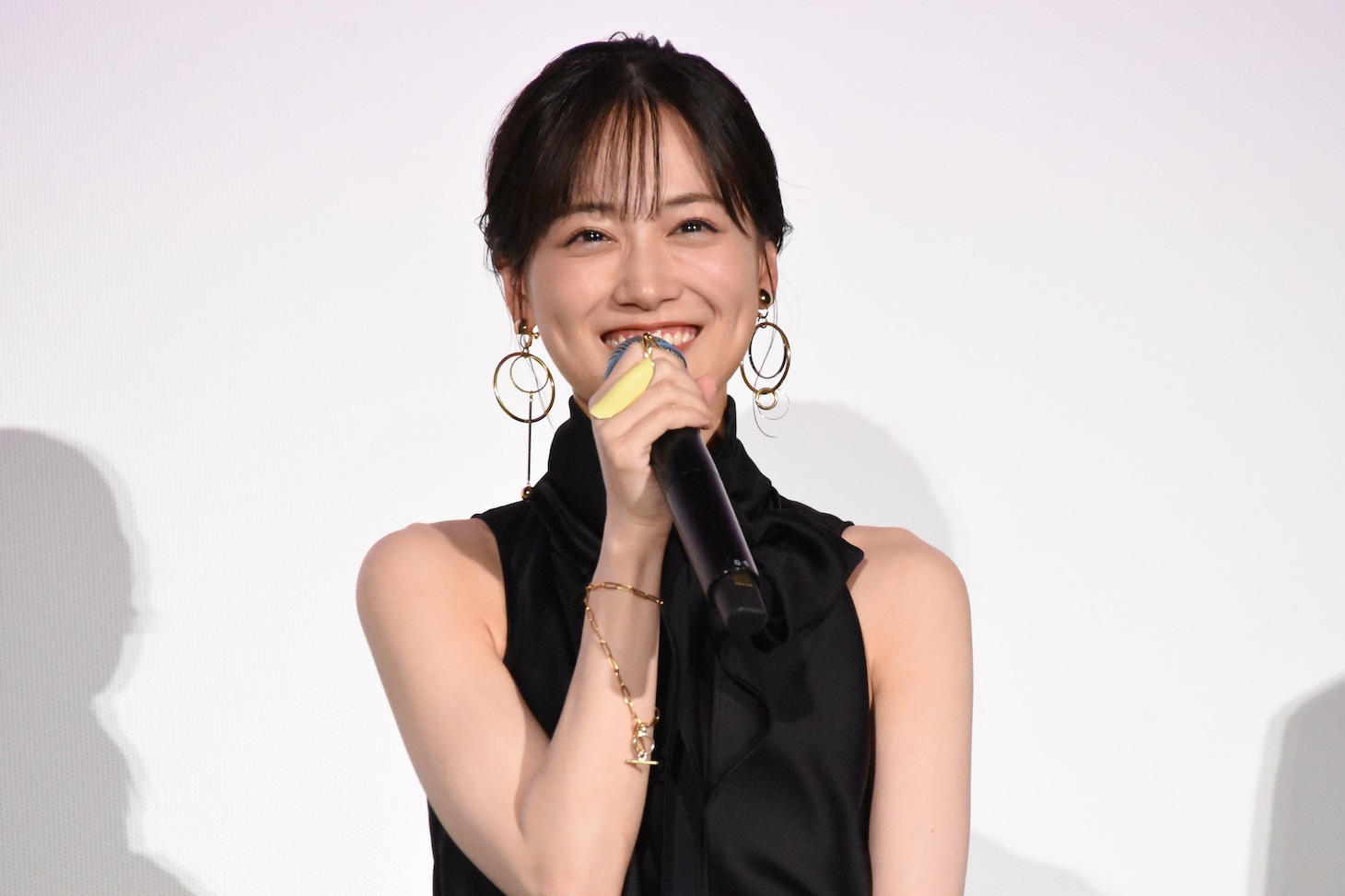 山下美月