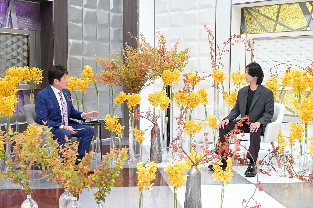 「日曜日の初耳学」の企画「インタビュアー林修」の様子