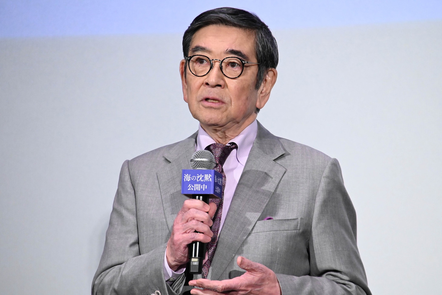 石坂浩二