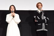 左から池端杏慈、八木勇征