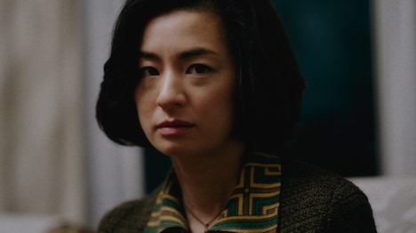 Netflixシリーズ「阿修羅のごとく」より、尾野真千子演じる次女・巻子