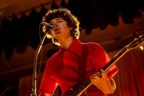 「ドリーミン・ワイルド 名もなき家族のうた」場面写真