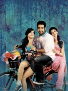 「ブリンダーヴァナム 恋の輪舞」より (c)Sri Venkateswara Creations