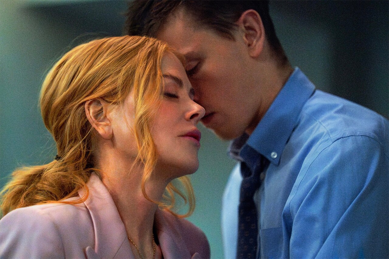 ニコール・キッドマンの主演作公開、女性CEOと年下インターンの“誘惑ゲーム”描く