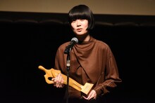 第16回TAMA映画賞授賞式より、山中瑶子