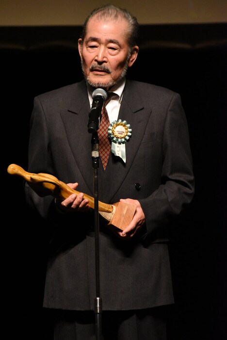 第16回TAMA映画賞授賞式より、藤竜也