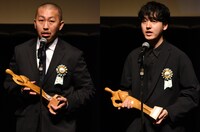 第16回TAMA映画賞授賞式より、左から三宅唱、奥山大史