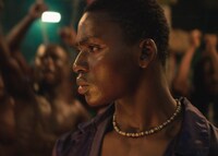 「夜の王たち」場面写真