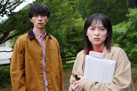 「世にも奇妙な物語'24 冬の特別編」より、清野菜名主演の「フリー」場面写真