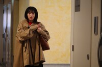 「世にも奇妙な物語'24 冬の特別編」より、清野菜名主演の「フリー」場面写真