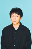 「晩餐ブルース」で佐藤耕助を演じる金子大地