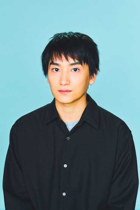 「晩餐ブルース」で佐藤耕助を演じる金子大地