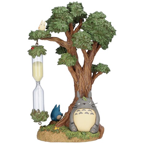 「となりのトトロ ジオラマ砂時計 クスノキとトトロたち」（税込9680円）