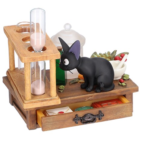 「魔女の宅急便 ジオラマ砂時計 コキリの実験室」（税込9680円）