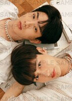 「Off＆Gun写真集『evergreen』Baby ver.」セブンネットショッピング購入特典フォトカード ビジュアル