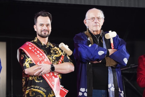 左からダニエル・ローガン、クリストファー・ロイド