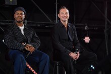 左からジョン・ボイエガ、ジュード・ロウ