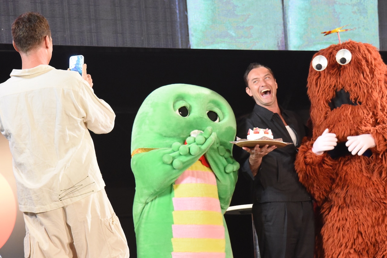 東京コミコン2024」カンバーバッチらがファンに感謝、ジュード・ロウの