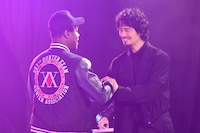 左からジョン・ボイエガ、斎藤工