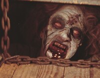 「死霊のはらわた」場面写真 (c)2013 Columbia Pictures Industries, Inc. All Rights Reserved.