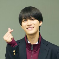 姫ノ宮レイ役の嶋崎斗亜