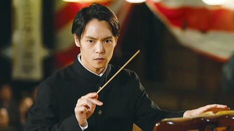 連続テレビ小説「エール」より、窪田正孝演じる古山裕一