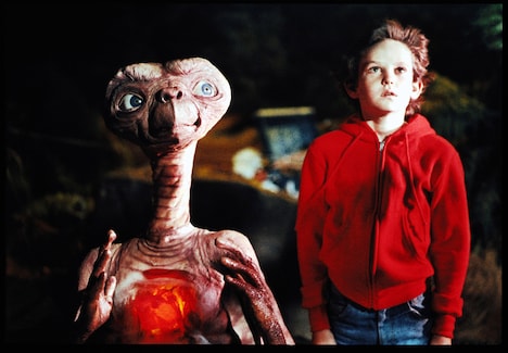 「E.T.」場面写真 A UNIVERSAL PICTURE (c)2024, 1982 UNIVERSAL STUDIOS
