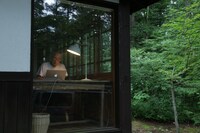 「谷川さん、詩をひとつ作ってください。」場面写真