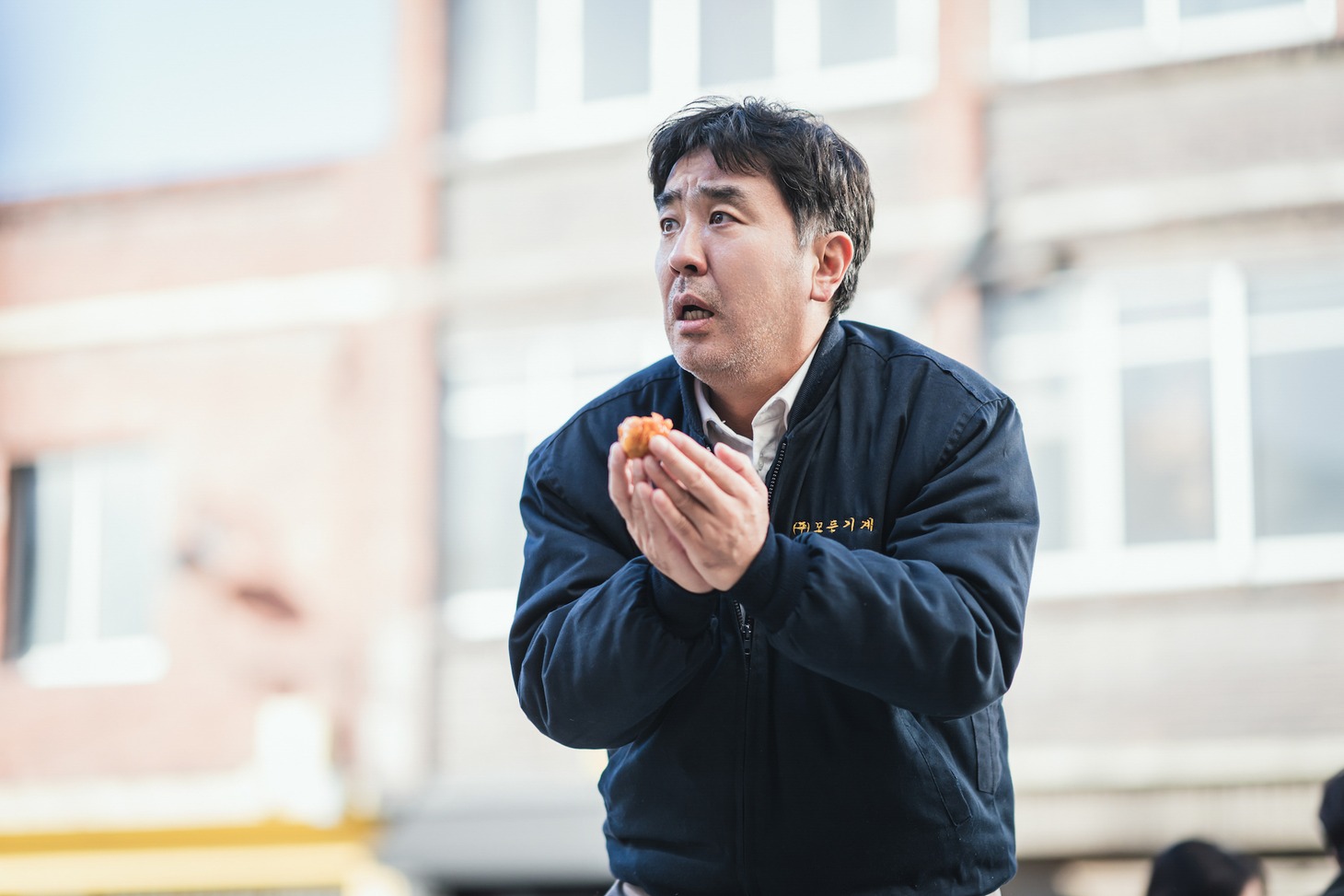 Netflixシリーズ「タッカンジョン」独占配信中