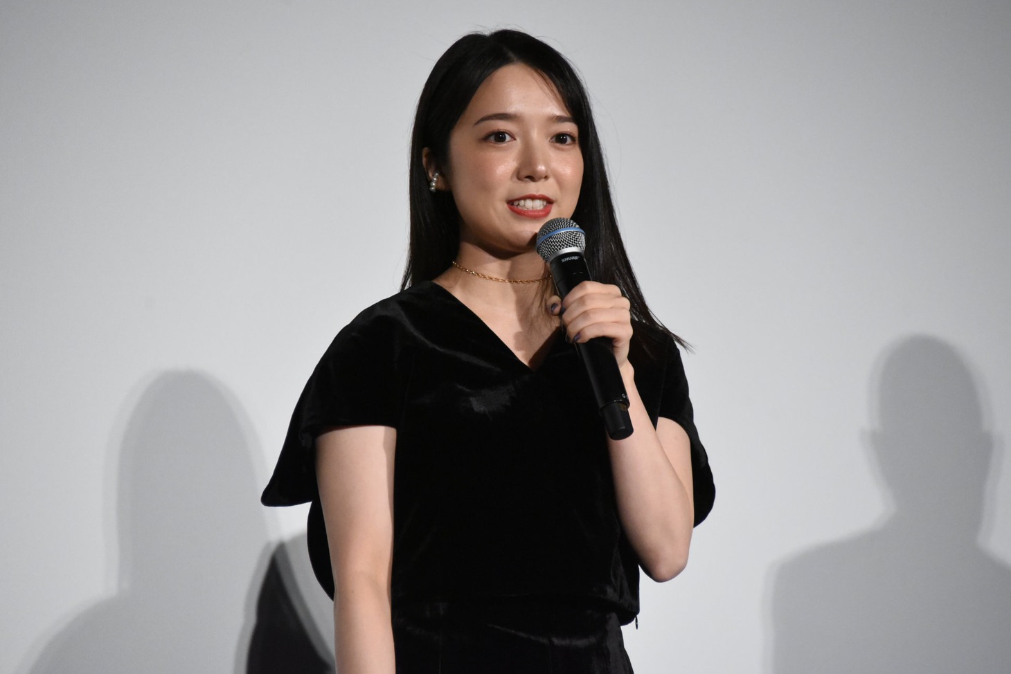 上白石萌音