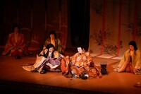 「源氏物語 六条御息所の巻」舞台写真（撮影：岡本隆史）