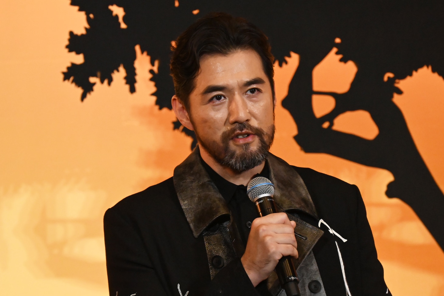 吉原光夫