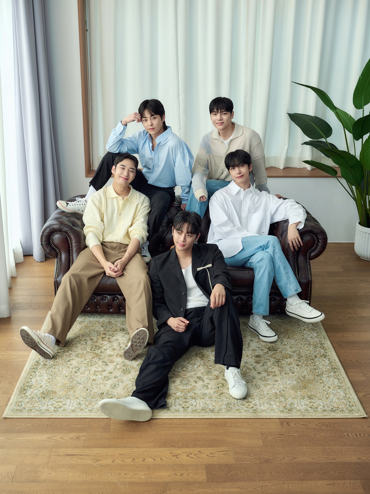 韓国ドラマ「社長ドル・マート」イ・シニョン、EXOシウミンらのインタビュー到着