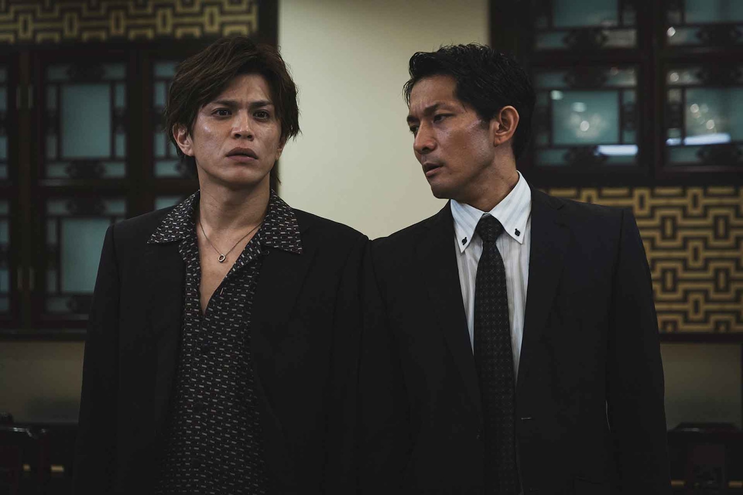 「CONNECT-覇者への道-」より、山本裕典演じる沢村竜一、北代高士演じる相馬邦人